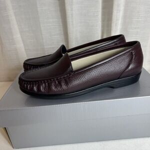 SAS Tripad Simplify Everyday Loafers  Womens Size 8.5 M Antique Wine Leather EUC
